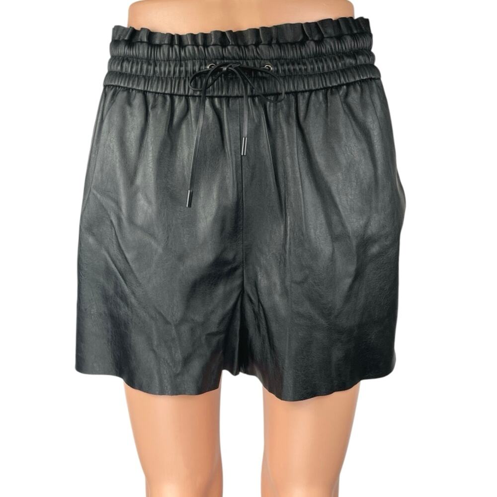 Zara Women's Black Faux Vegan Leather Pleated High Waist Paperbag Shorts Size M
